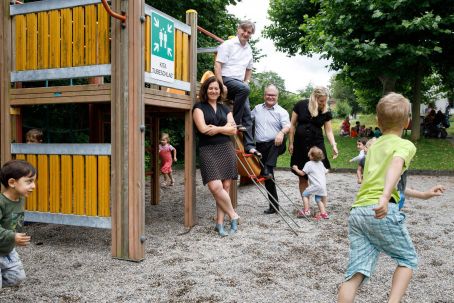 Franziska Roth (SP), Burkhard Behr (3FO), Karl Diethelm (Bachtelen) und Janine Bütikofer (Kita Tubeschlag). © Hanspeter Bärtschi